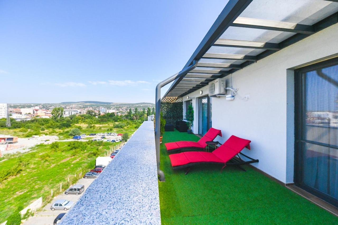 Panoramic Apartment With Terrace Kaloşvar Dış mekan fotoğraf