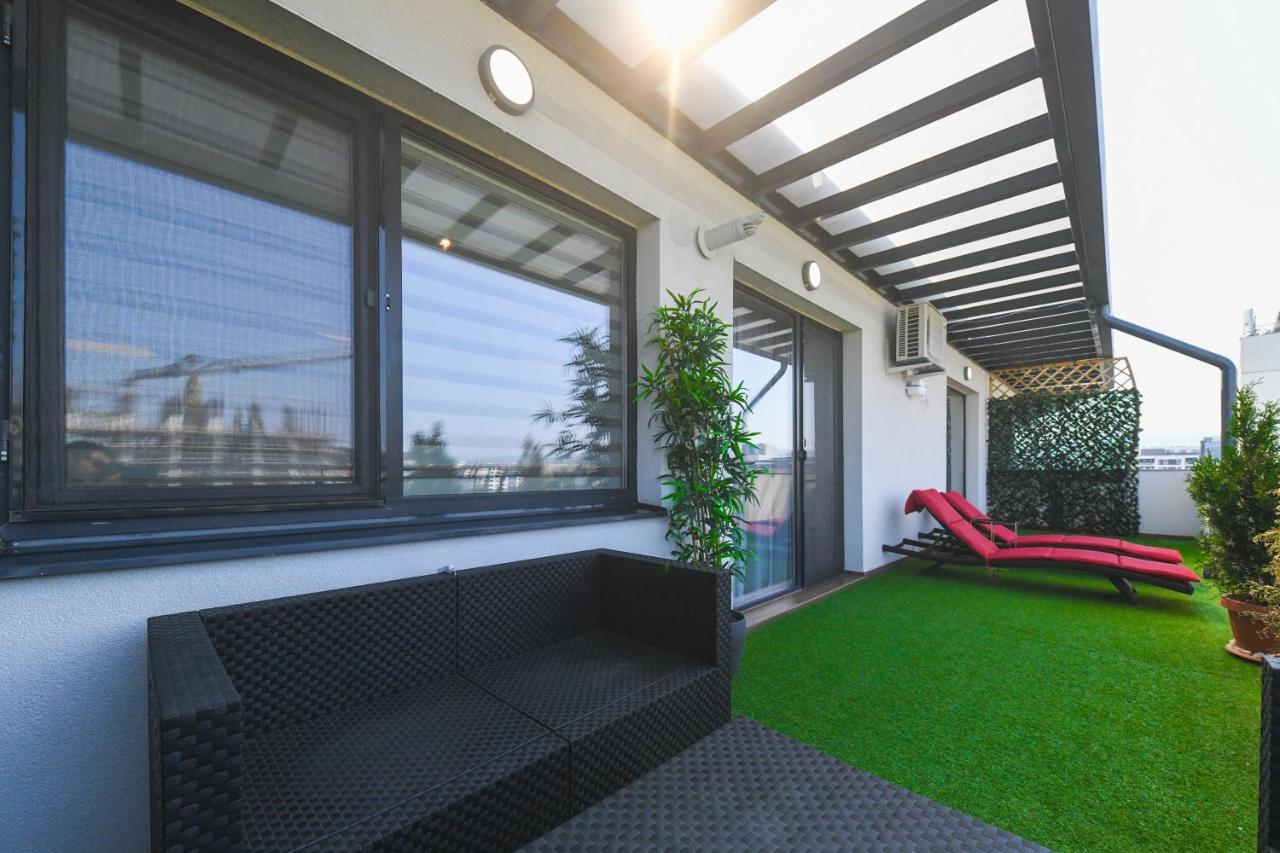 Panoramic Apartment With Terrace Kaloşvar Dış mekan fotoğraf