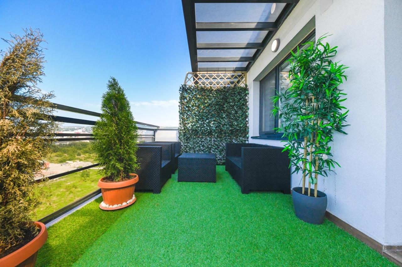 Panoramic Apartment With Terrace Kaloşvar Dış mekan fotoğraf